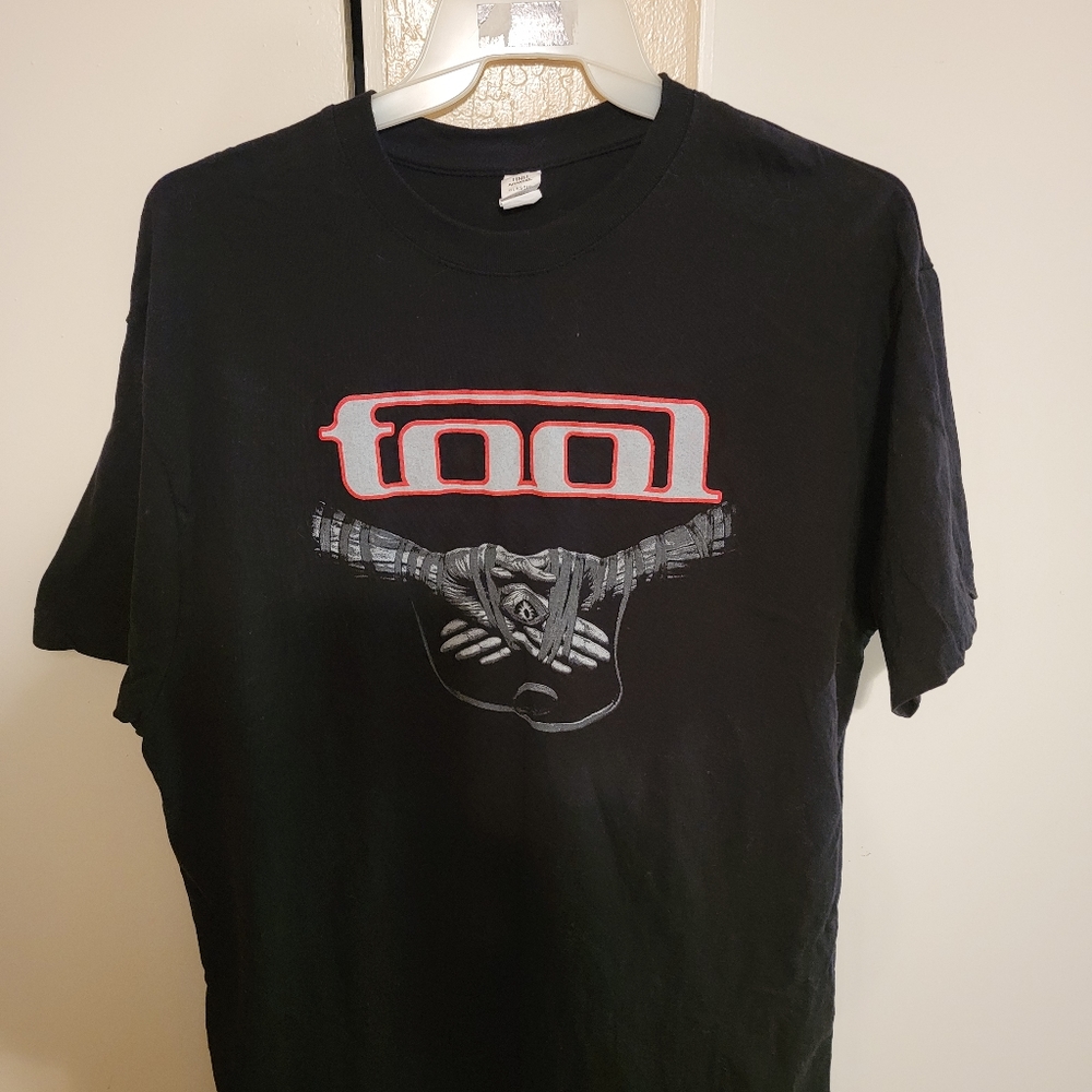 XL Black T's New